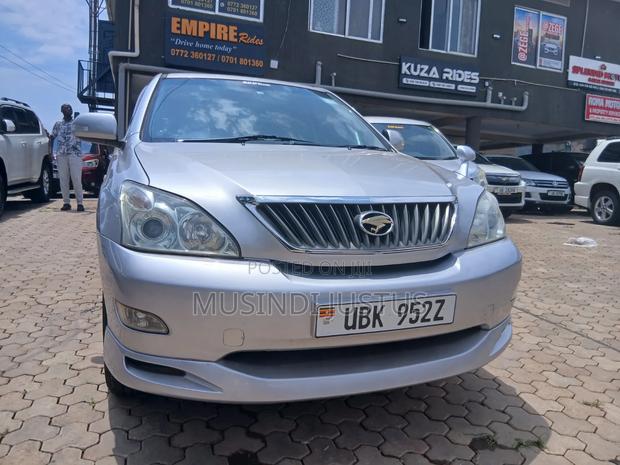 Toyota Harrier 2008 Silver