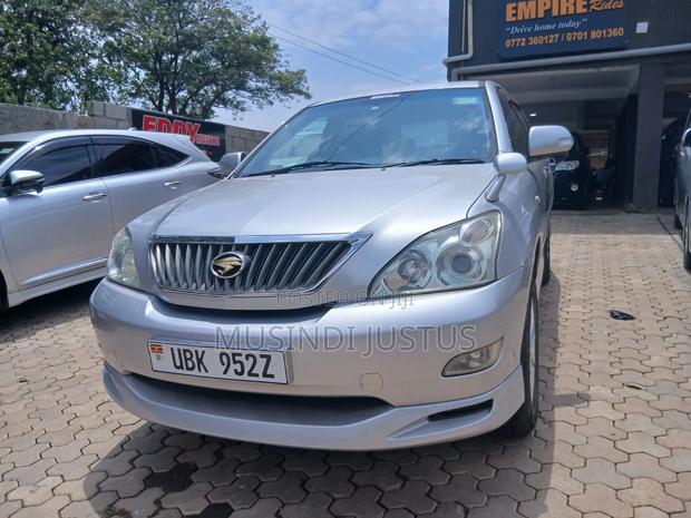 Toyota Harrier 2008 Silver