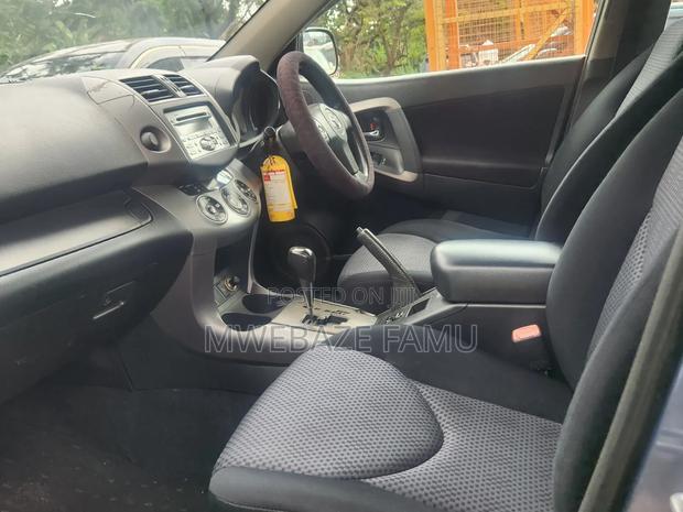Toyota RAV4 2008 Blue