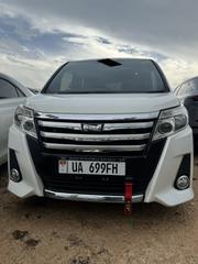 Toyota Noah 2015 White for sale