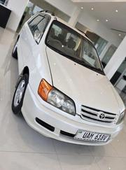 Toyota Ipsum 2000 White for sale