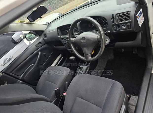 Toyota Probox 1.5 DX 2WD 2009 White