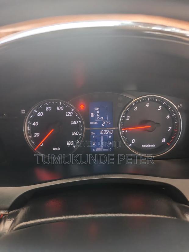 Toyota Mark X 2005 Silver