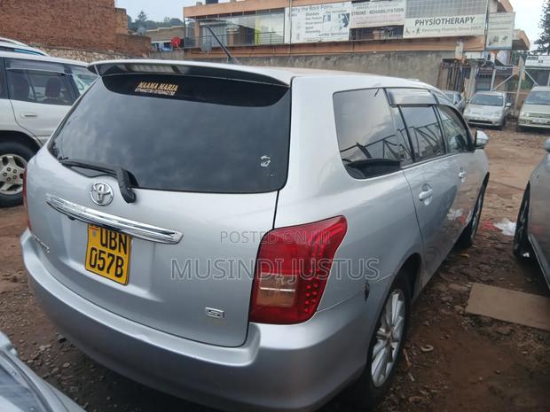 Toyota Corolla Fielder 2008 Silver
