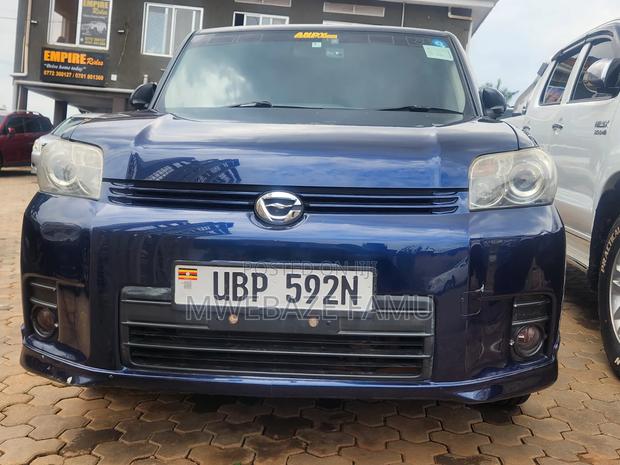 Toyota Corolla Rumion 2010 Blue