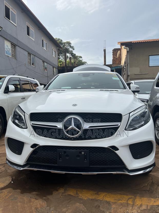 Mercedes-Benz GLE-Class GLE 350d 4MATIC 2017 White