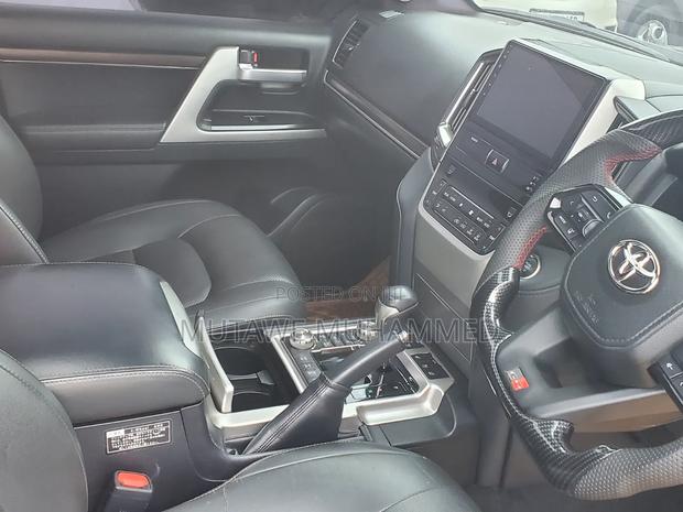 Toyota Land Cruiser 2015 Black