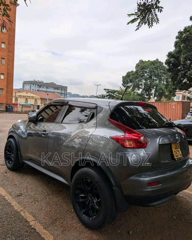 Nissan Juke 2012 Gray