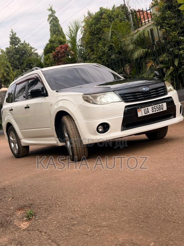 Subaru Forester 2011 White
