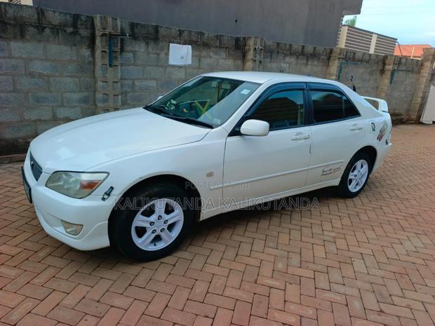 Toyota Altezza 2002 White