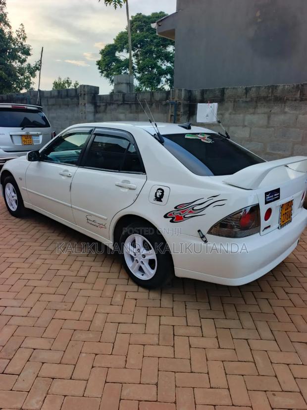 Toyota Altezza 2002 White
