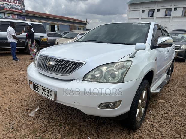 Toyota Harrier 2.4 2007 White