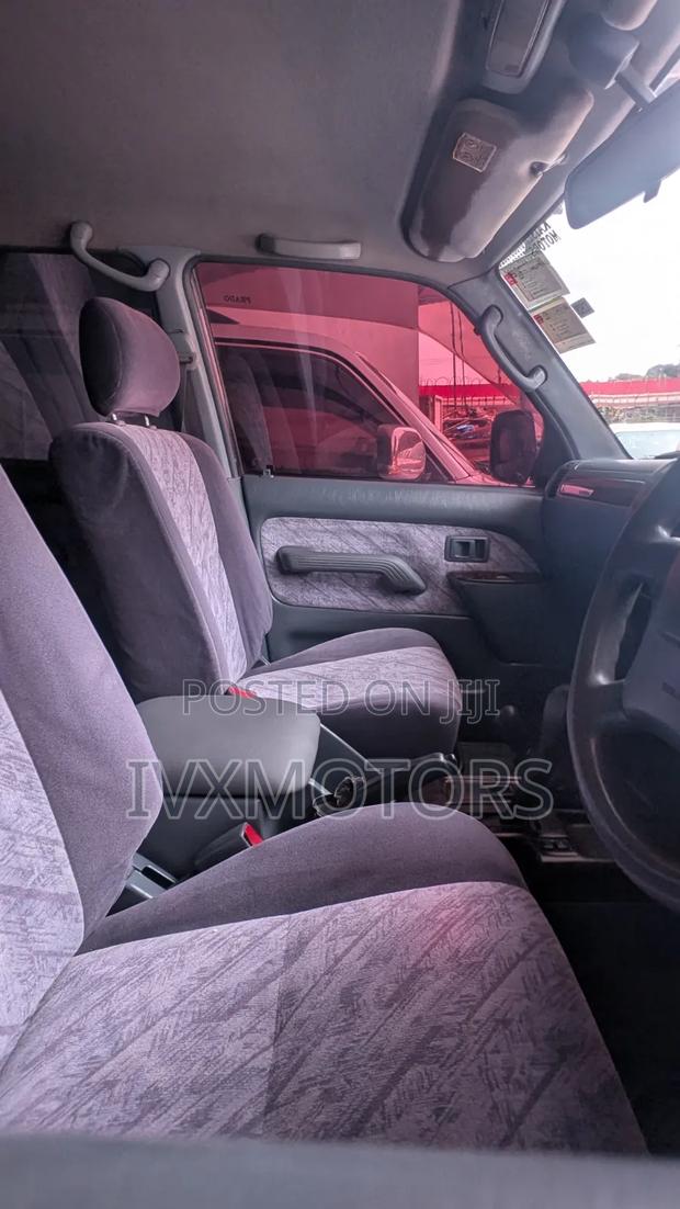 Toyota Land Cruiser Prado 3.0 TD 1998 Silver