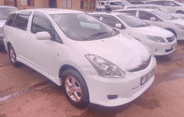 Toyota Wish 2007 White