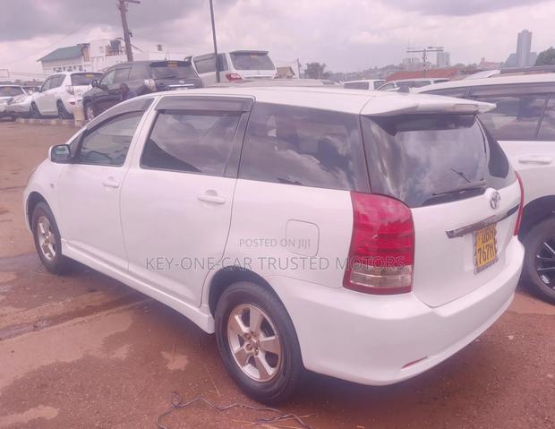 Toyota Wish 2007 White