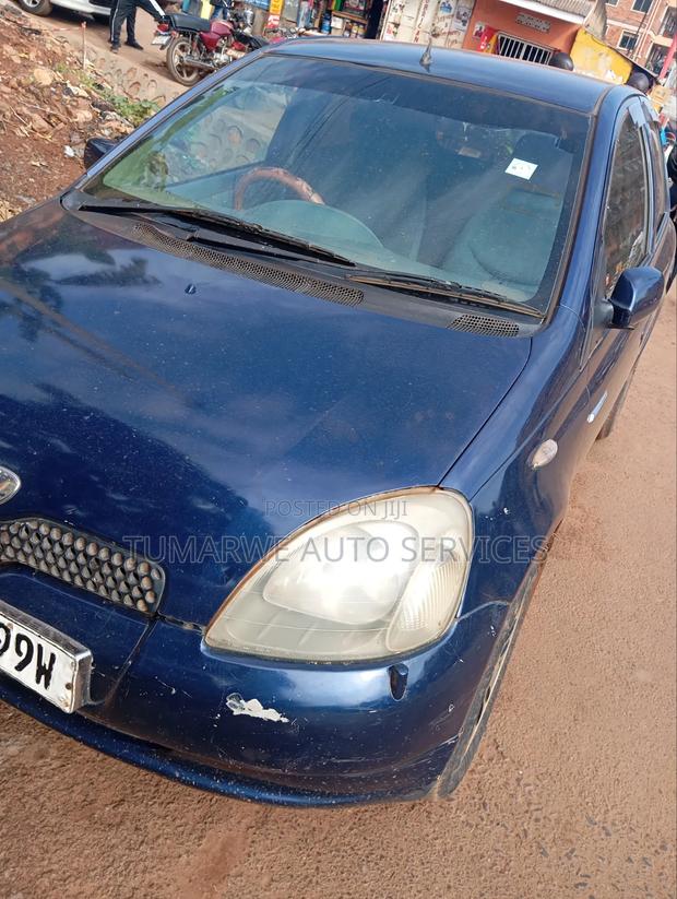 Toyota Vitz 1.3 AWD 3dr 2002 Blue