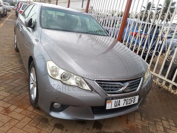 Toyota Mark X 2.5 AWD 2011 Gray