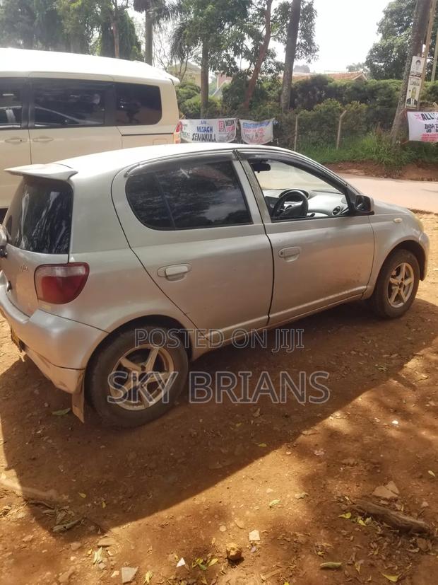 Toyota Vitz 1.0 FWD 3dr 2003 Silver