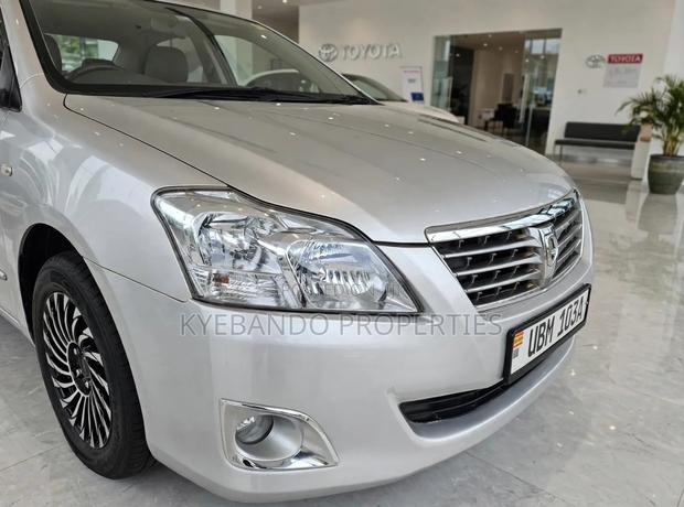 Toyota Premio 1.8 AWD 2010 Silver
