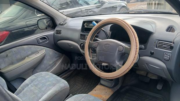 Toyota Raum 1.5 FWD 2002 Black