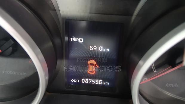 Mitsubishi Outlander 2010 Silver