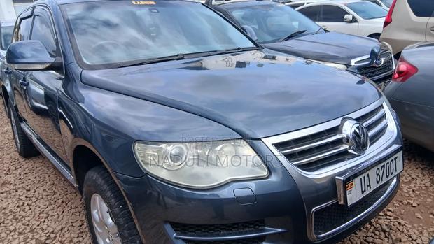 Volkswagen Touareg 2012