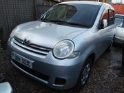 Toyota Sienta 2009 Silver for sale