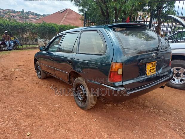 Toyota Corolla G-Touring 1996 Green