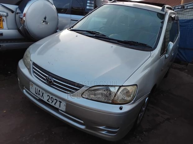 Toyota Corolla Spacio 2003 Silver