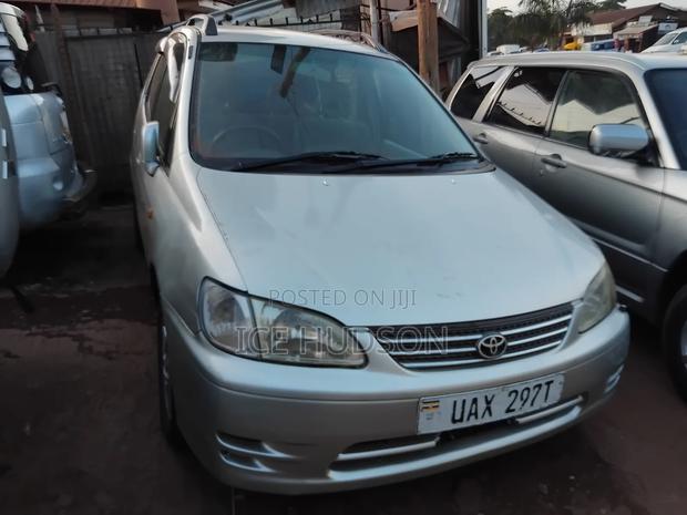 Toyota Corolla Spacio 2003 Silver