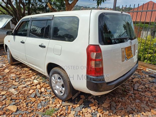 Toyota Succeed 2006 White