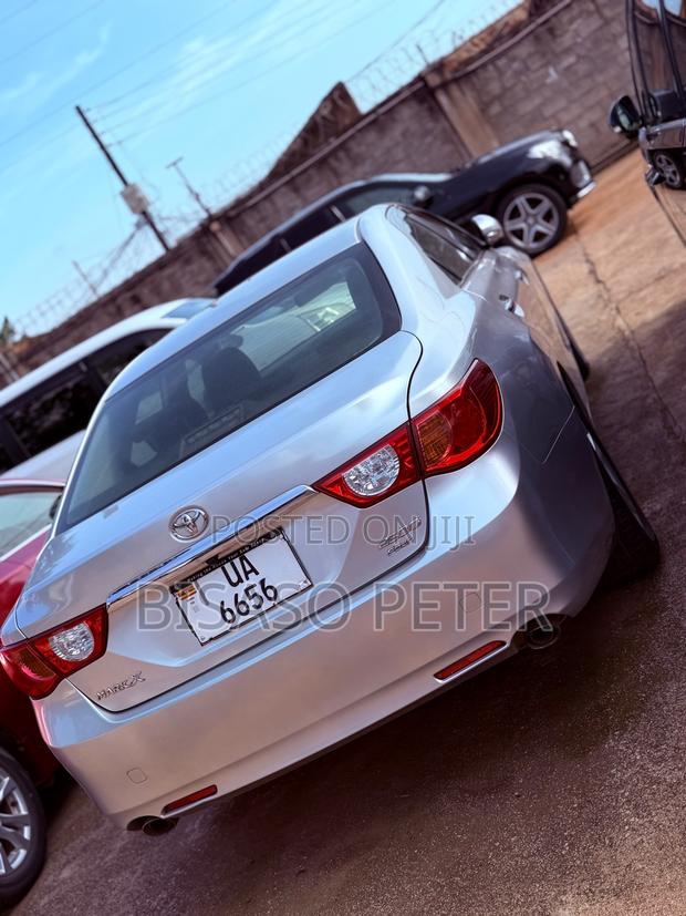 Toyota Mark X 2011 Silver