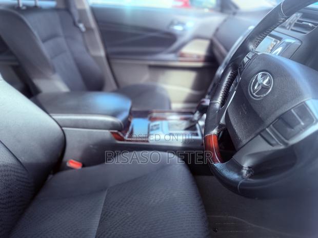 Toyota Mark X 2011 Silver