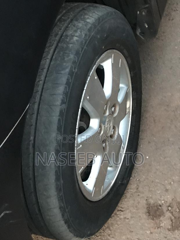 Toyota Noah 2008 Gray
