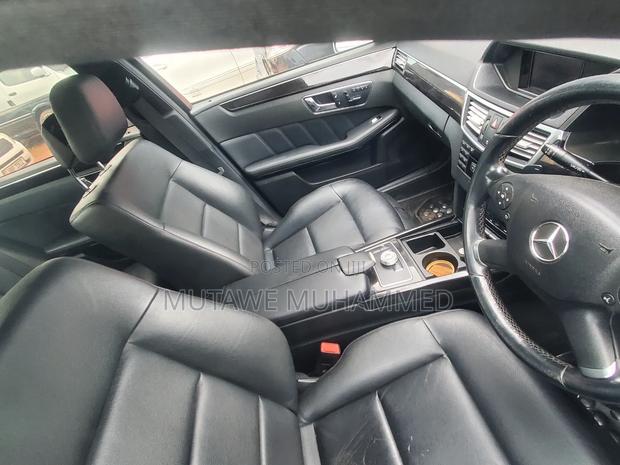 Mercedes-Benz E300 2012 Gray