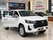 Toyota Hilux 2021 White for sale