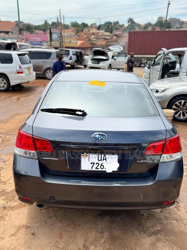 Subaru Legacy 2012 Gray