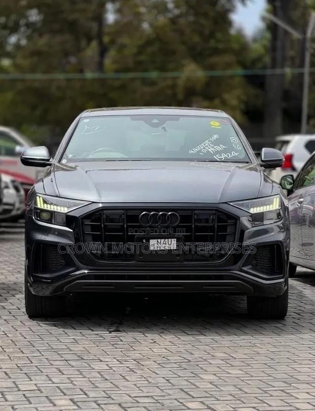 Audi Q8 55 Premium AWD quattro 2020 Gray