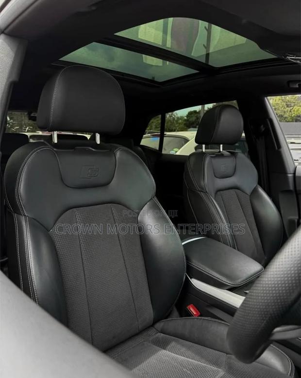 Audi Q8 55 Premium AWD quattro 2020 Gray