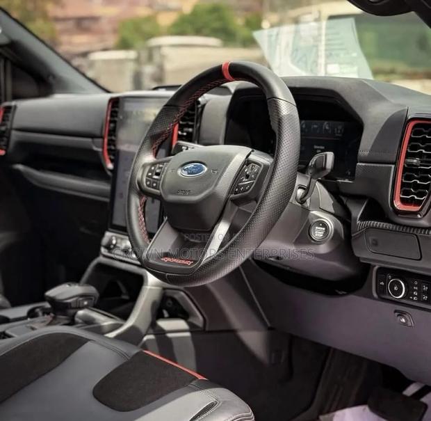 Ford Ranger Wildtrak 2024 Gray