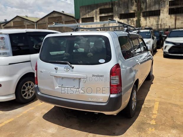 Toyota Probox 2013 Silver
