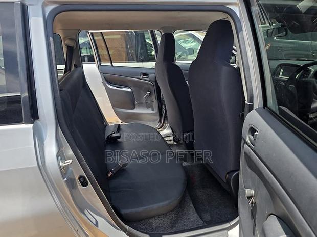Toyota Probox 2013 Silver