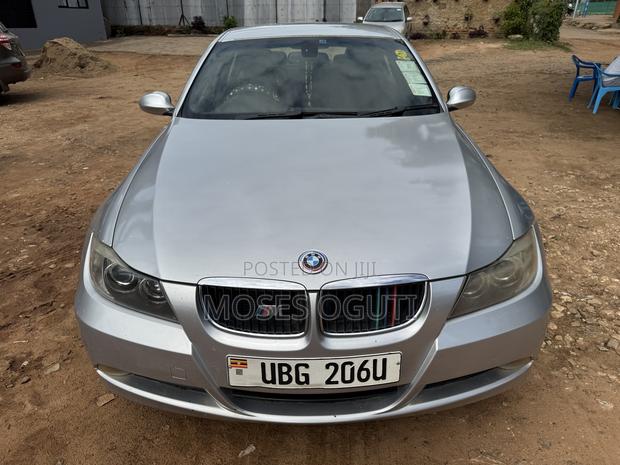 BMW 3 Series 320i RWD 2006 Silver