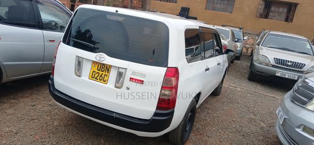 Toyota Probox 2004 White