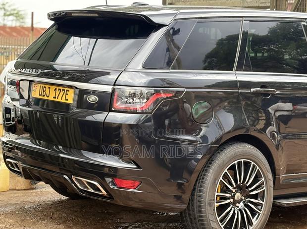 Land Rover Range Rover Sport HSE 4x4 (3.0L 6cyl 8A) 2016 Black