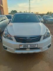 Subaru Outback 2012 White for sale