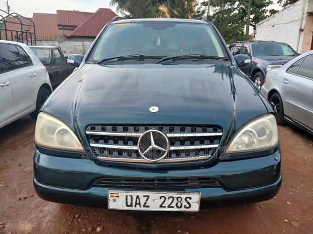 Mercedes-Benz M Class 2000 Green