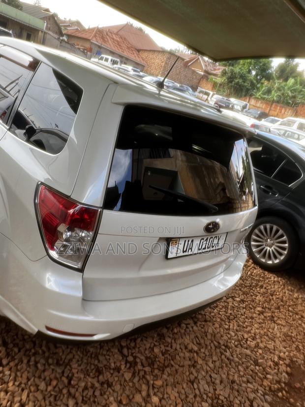 Subaru Forester 2.5X 2009 White
