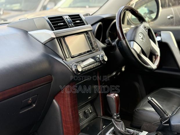 Toyota Land Cruiser Prado 2.8 D-4D 2015 White