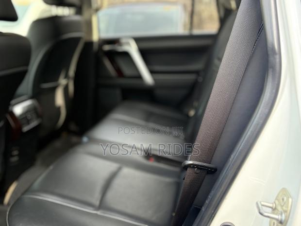 Toyota Land Cruiser Prado 2.8 D-4D 2015 White